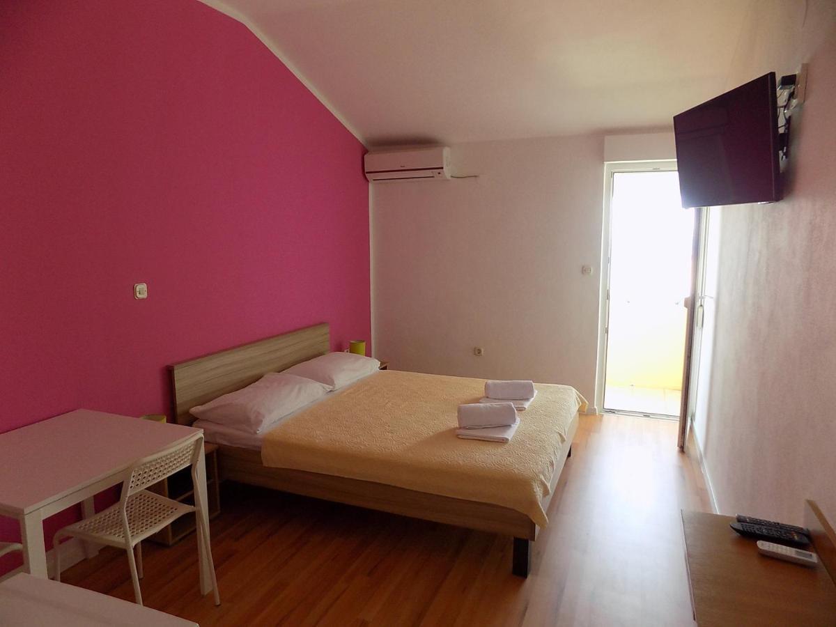 Villa Galeb Pag - At The Main Beach Pag Town Camera foto