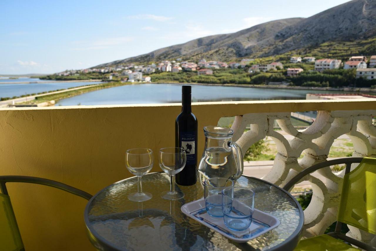 Villa Galeb Pag - At The Main Beach Pag Town Esterno foto